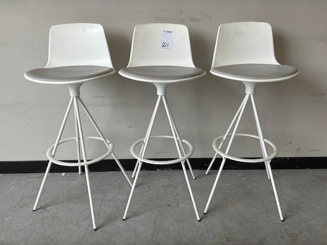 Enea - lottus - barstool (3x) - afbeelding 1 van  7