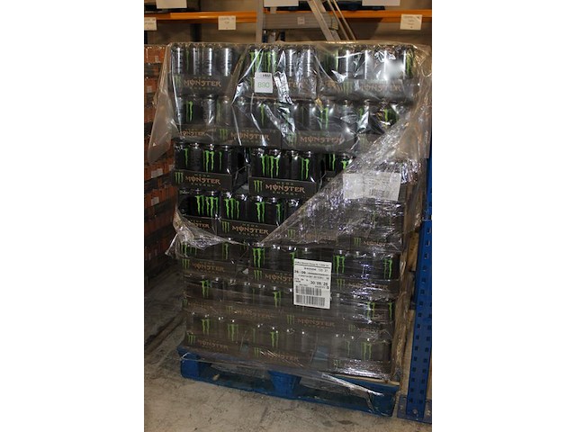 Energiedrank monster. 133 trays a 12 x 0,5l. 1596 blikken. tht 9-26. bod is inclusief 239,40 euro statiege... - afbeelding 2 van  3