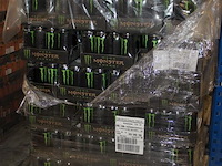 Energiedrank monster. 133 trays a 12 x 0,5l. 1596 blikken. tht 9-26. bod is inclusief 239,40 euro statiege... - afbeelding 2 van  3