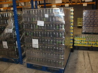 Energiedrank monster. 176 trays a 12 x 0,5l. 2112 blikken. tht 3-27. bod is inclusief 316,80 euro statiege...