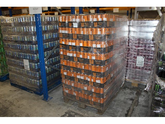 Energiedrank monster rehab. 144 trays a 12 x 0,5l. totaal 1728 blikken. tht 7-27. bod is inclusief 259,20 e... - afbeelding 1 van  2