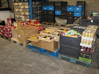 Energy dranken en frisdranken w.o. monster, coca cola, red bull, pepsi, sweppes, maaza, en dr pepper op 4 p... - afbeelding 1 van  5