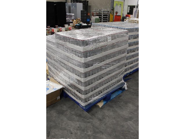 Energy slammers powerdrink. 99 trays a 24 blikken 0,25l. 2376 blikken. tht 8-26. bod is inclusief 356,40 ... - afbeelding 2 van  3
