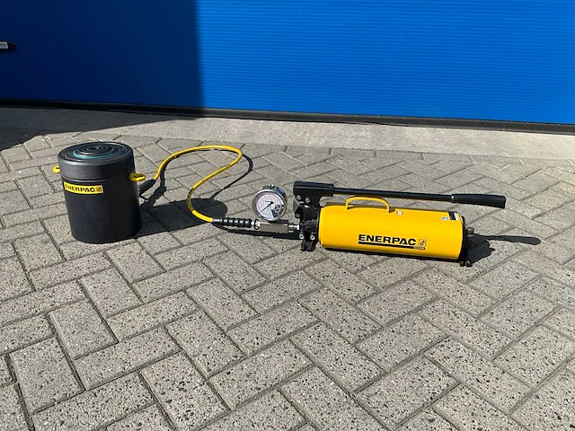 Enerpac - hcr1504 - hefcilinder set 168t - afbeelding 1 van  13