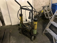 Enerpac b6010b01 mobiele hydraulische pomp - afbeelding 6 van  6