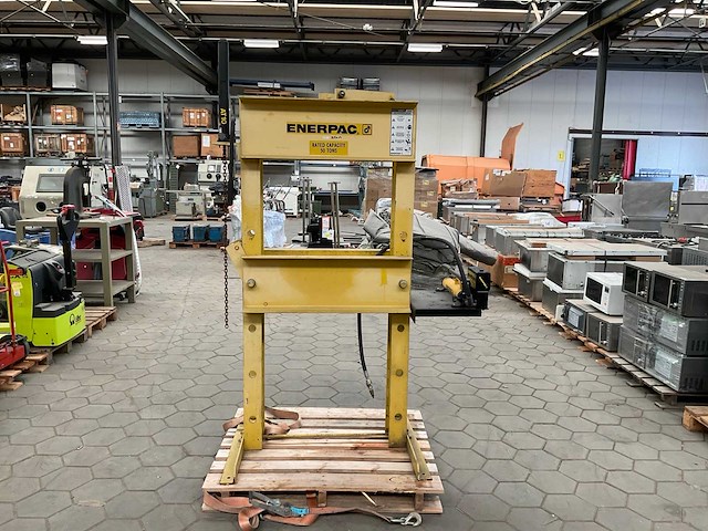 Enerpac c215900 hydraulische werkplaatspers - afbeelding 4 van  11