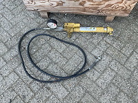 Enerpac hydraulische handpomp - afbeelding 2 van  5