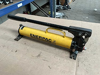 Enerpac hydraulische handpomp - afbeelding 1 van  3