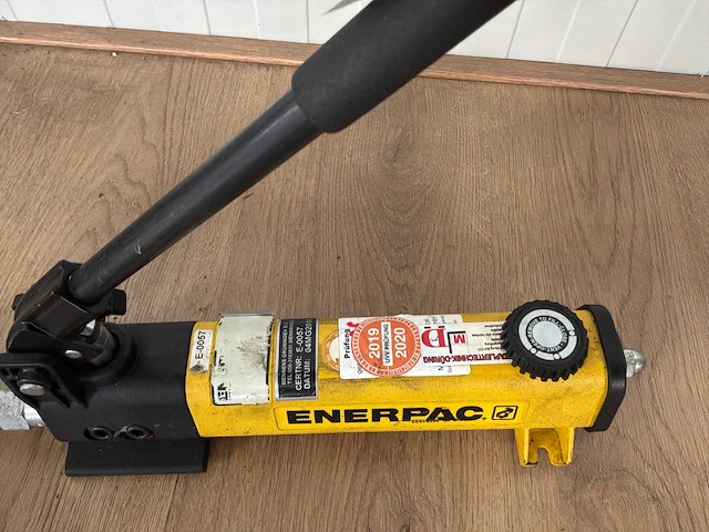 Enerpac hydraulische pers - afbeelding 2 van  3