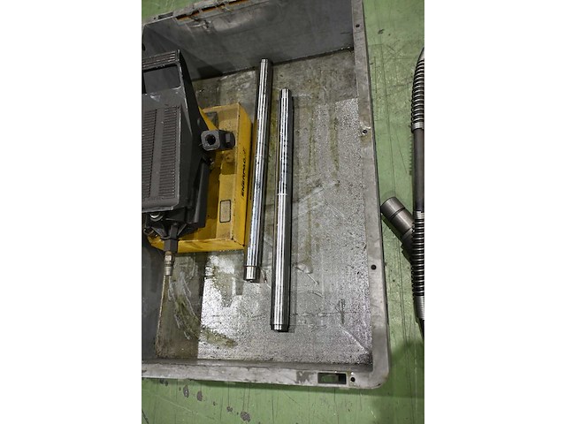 Enerpac pa1150 hydraulische buigmachine - afbeelding 5 van  5