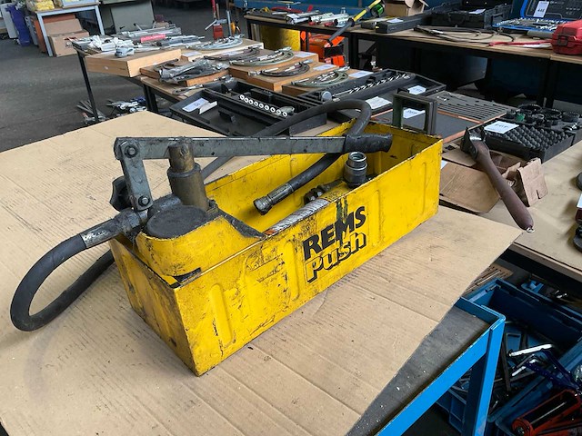 Enerpac rc2510 hydraulische handpomp - afbeelding 2 van  5