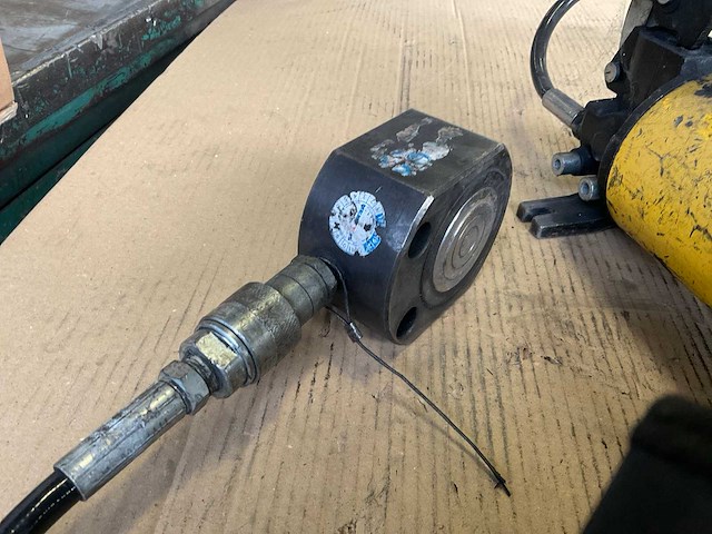 Enerpac ultimate hydraulische handpomp - afbeelding 3 van  7