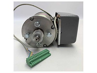 Engbo xforce xf60 60 kgf bowthrester including relais 24v - 900-00102 - afbeelding 3 van  11