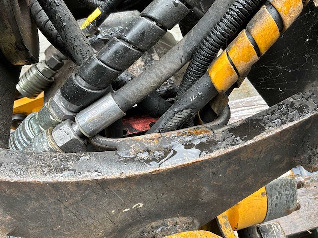 Engcon draaikantelstuk met gripper s45 - afbeelding 10 van  20