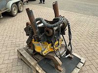 Engcon ec 15 draaikantelstuk s1 conector - afbeelding 11 van  15