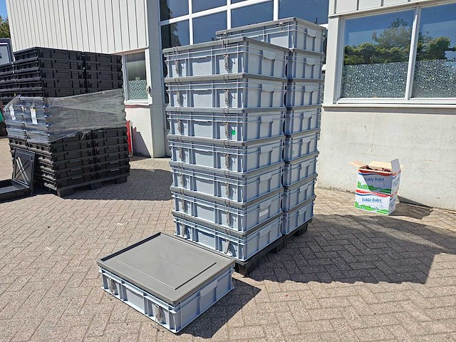 Engels - e-line normbox 8622 - magazijnbak (16x) met sluiting - afbeelding 2 van  7