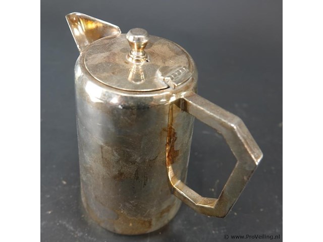 Engelse verzilverde koffiepot - afbeelding 2 van  5