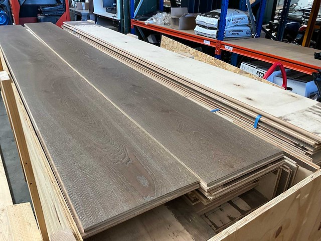 Engineered plank - europese eik - houten vloer 100m2 - afbeelding 2 van  2