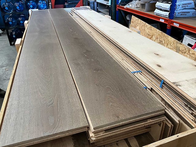 Engineered plank - europese eik - houten vloer 85m2 - afbeelding 1 van  2
