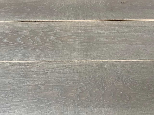 Engineered plank - europese eik - houten vloer 95m2 - afbeelding 2 van  7