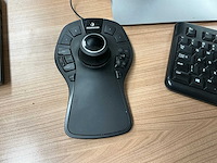 Engineering pc opstelling (4x) - afbeelding 15 van  18