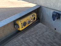 Enkelas kipper aanhanger, hapert, 2013 - afbeelding 6 van  23