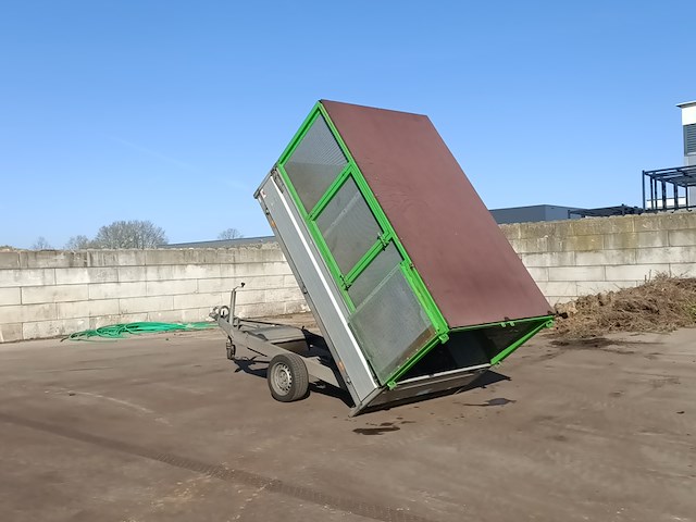 Enkelas kipper aanhanger, hapert, 2013 - afbeelding 9 van  23