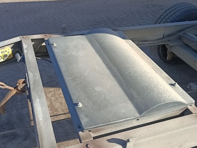 Enkelas kipper aanhanger, hapert, 2013 - afbeelding 14 van  23