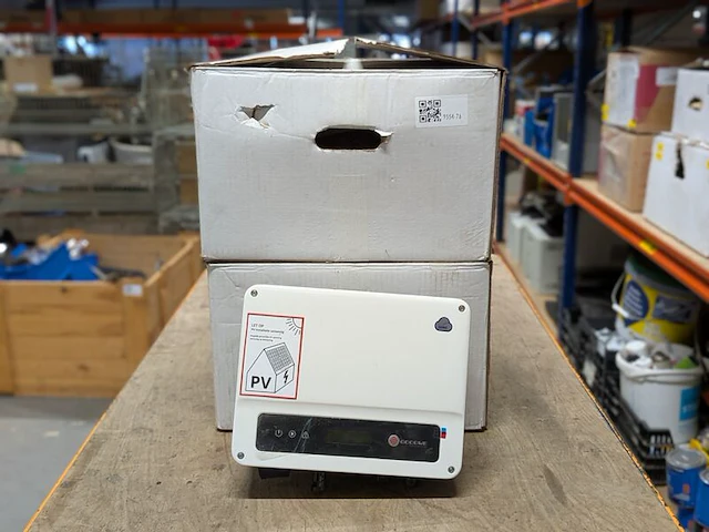 Enkelfasige grid-tied pv-omvormer, goodwe, gw2500-xs - afbeelding 1 van  4