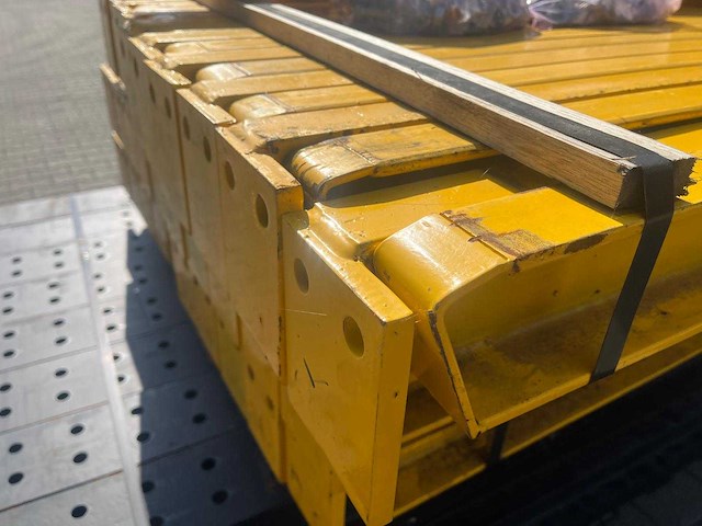 Enkelzijdige draagarmstelling 16x32 - afbeelding 7 van  18
