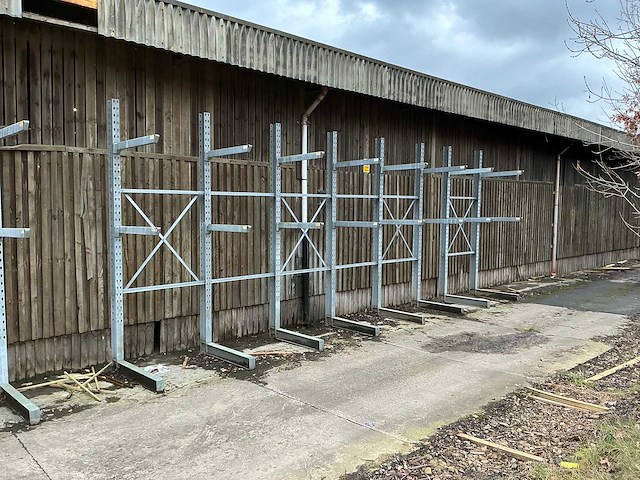 Enkelzijdige draagarmstelling 21x42 - afbeelding 1 van  5