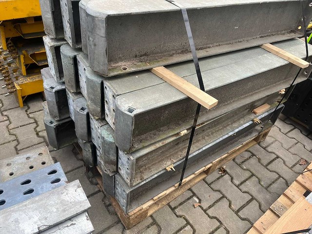 Enkelzijdige draagarmstelling 21x42 - afbeelding 1 van  10