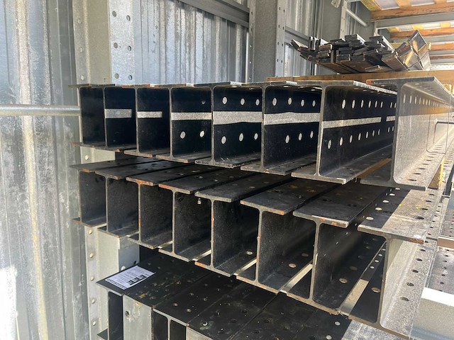 Enkelzijdige draagarmstelling 4x12 - afbeelding 7 van  8