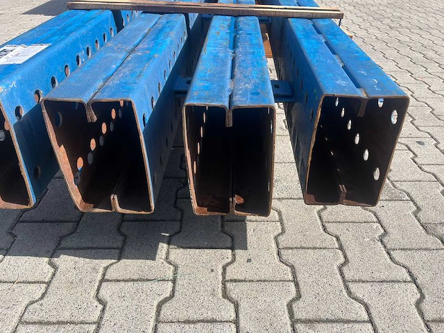 Enkelzijdige draagarmstelling 4x8 - afbeelding 6 van  6