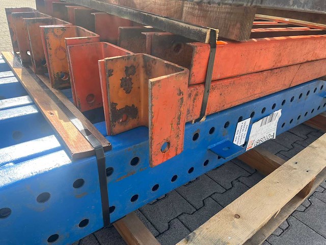 Enkelzijdige draagarmstelling 4x8 - afbeelding 4 van  8