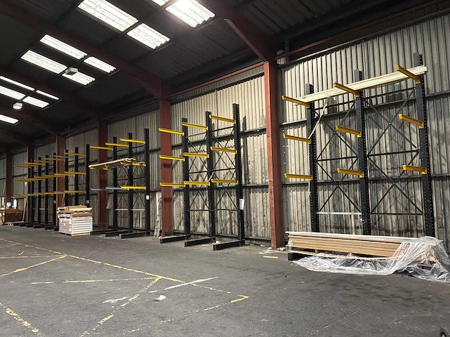 Enkelzijdige draagarmstelling 5x12 - afbeelding 17 van  18