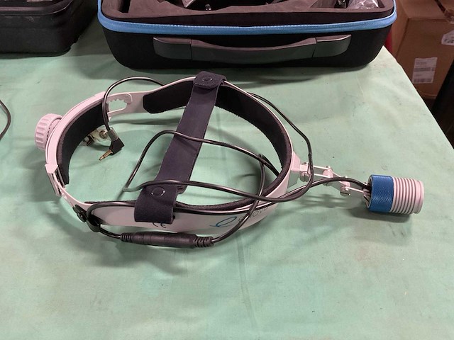 Enova headlight - afbeelding 3 van  5