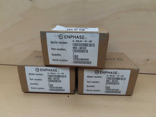 Enphase - q-relay-1p-int - relay (3x) - afbeelding 1 van  1