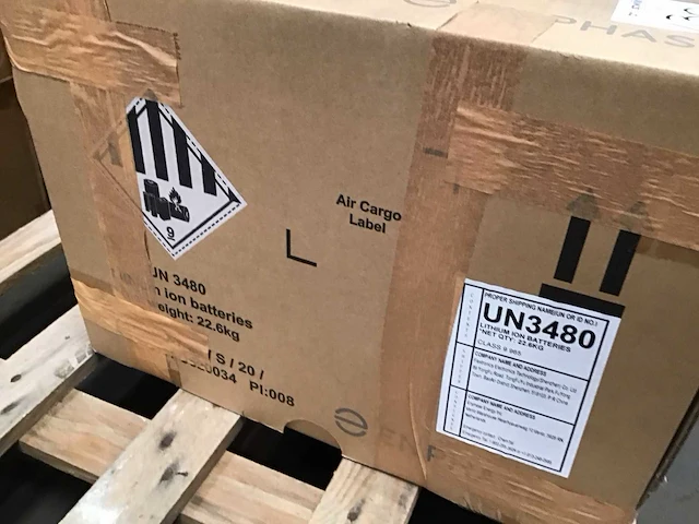 Enphase 270w/1, 2kwh 230 vac ac lithium batterij - afbeelding 4 van  4