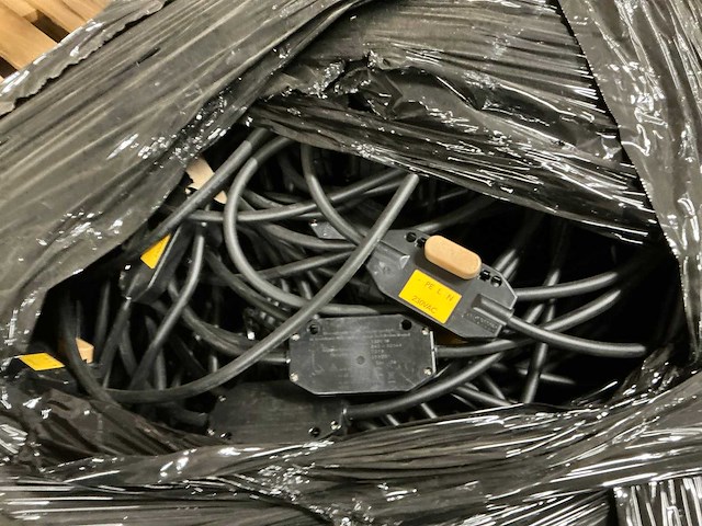 Enphase et-10-230 zonnepaneel koppelkabel (6x) - afbeelding 9 van  14