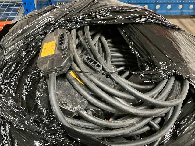 Enphase et-10-230 zonnepaneel koppelkabel (6x) - afbeelding 13 van  14