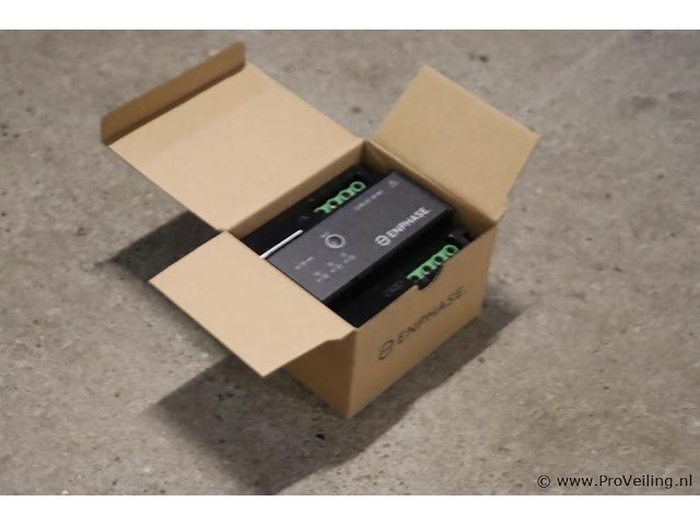 Enphase iq driefasen ontkoppelingsrelais q-relay-3p-int 860-00154 - afbeelding 1 van  4