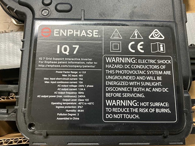 Enphase iq7 omvormer (16x) - afbeelding 3 van  3