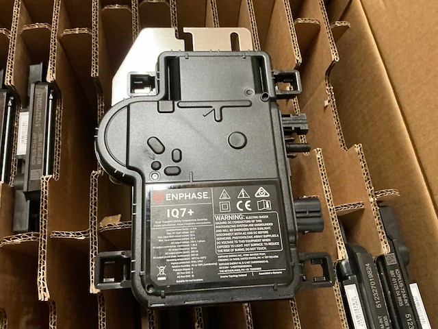 Enphase iq7plus micro-inverter (6x) - afbeelding 3 van  3