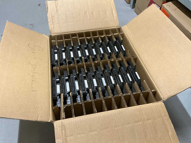 Enphase iq8 micro-inverter (20x) - afbeelding 1 van  2