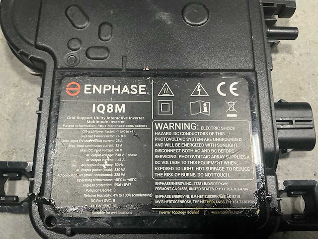 Enphase iq8m micro omvormer - afbeelding 3 van  3