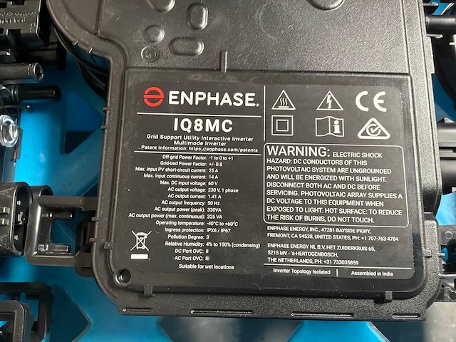 Enphase iq8mc-72-m-int micro-omvormer (15x) - afbeelding 4 van  4