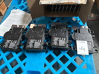Enphase iq8mc-72-m-int micro-omvormer (15x) - afbeelding 2 van  4