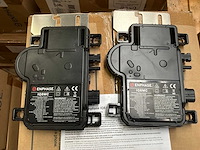 Enphase iq8mc-72-m-int micro-omvormer (54x) - afbeelding 1 van  4