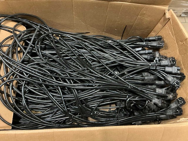 Enphase q-25 zonnepaneel koppelkabel en divers (7x) - afbeelding 18 van  23